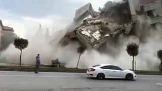 Sakarya'da yürekler ağza geldi! Büyük bir gürültüyle çöktü