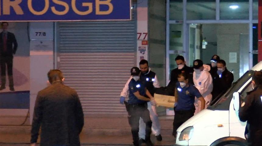 Beylikd&uuml;z&uuml;&rsquo;nde bir dairede yaşlı kadın ve oğlunun cansız bedeni bulundu