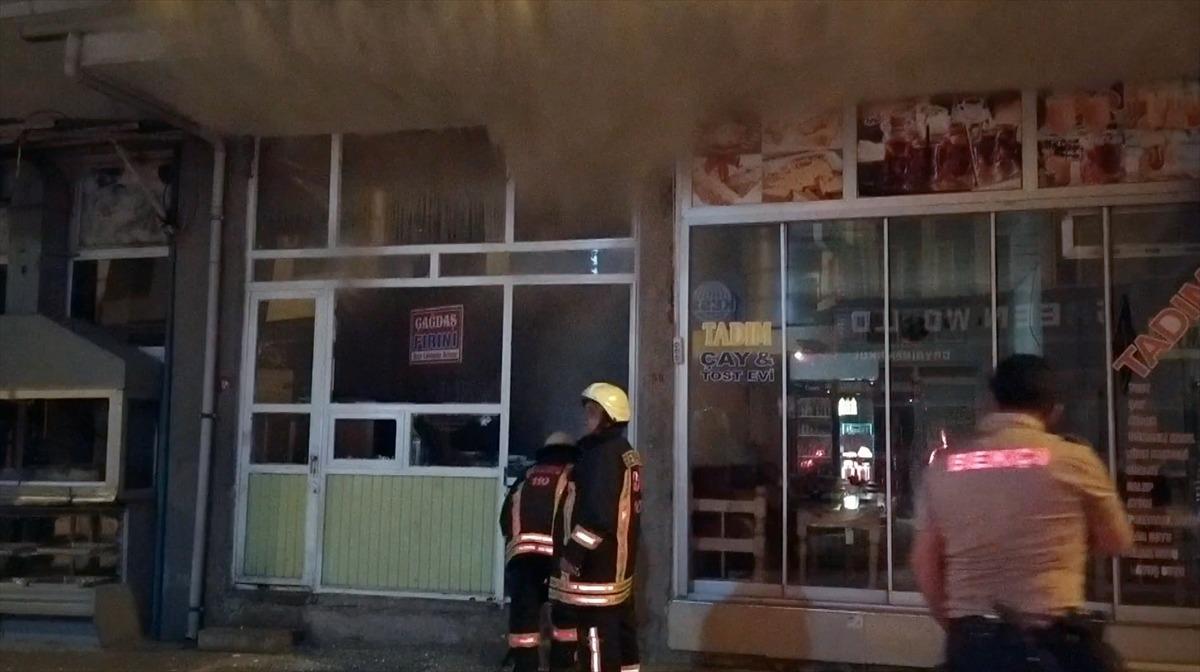 Adıyaman'da pide fırınında &ccedil;ıkan yangında 6 kişi dumandan etkilendi