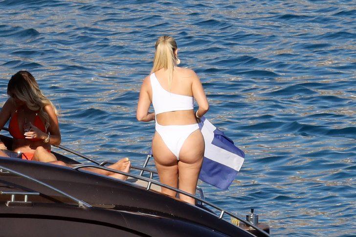 Ünlü futbolcu Riyad Mahrez tekne partisinde! Soluğu Ege sularında aldı G4