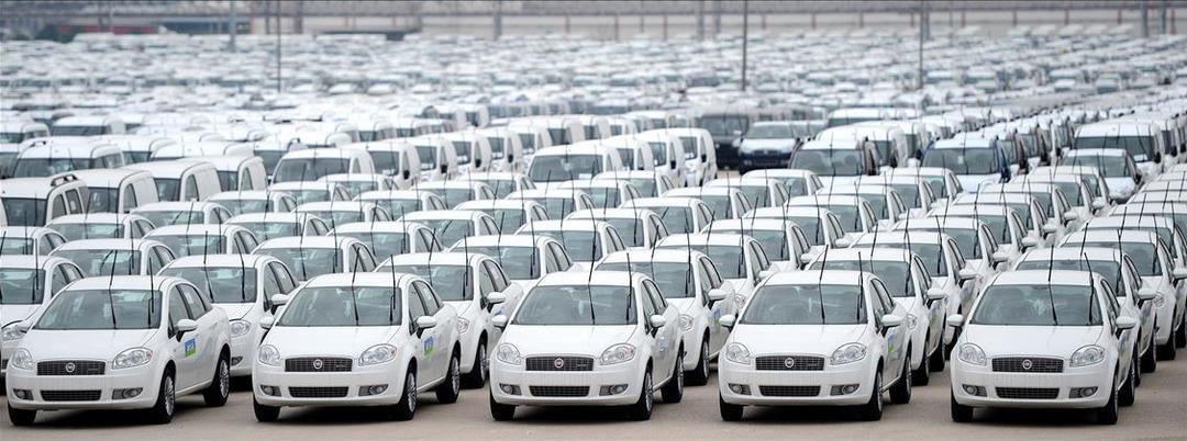 Sıfır ara&ccedil;ta g&ouml;r&uuml;lmemiş kampanya! Sıfır faiz, 70 bin TL indirim! Renault, Peugeot, Citroen...