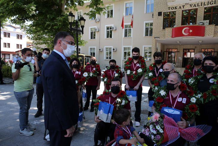 Valiliğin girişimiyle alınan tekerlekli sandalyelerle 2. Lig'e yükseldiler G2