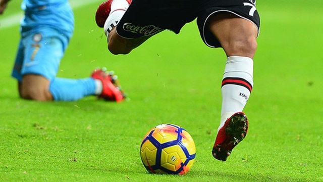 Fenerbahçe Antalyaspor maçı şifresiz canlı izlenecek mi? Fenerbahçe Antalyaspor maçı ne zaman saat kaçta başlayacak?