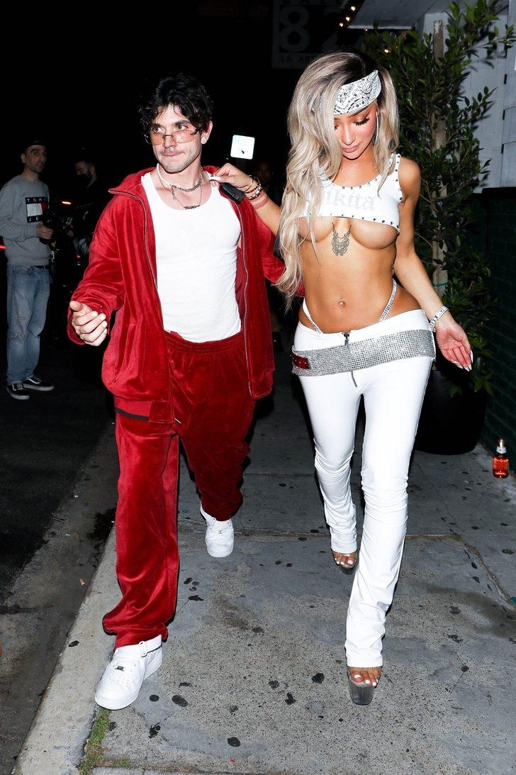 Nikita Dragun kıyafetiyle şaşkına çevirdi! Düştü düşecek..  G4