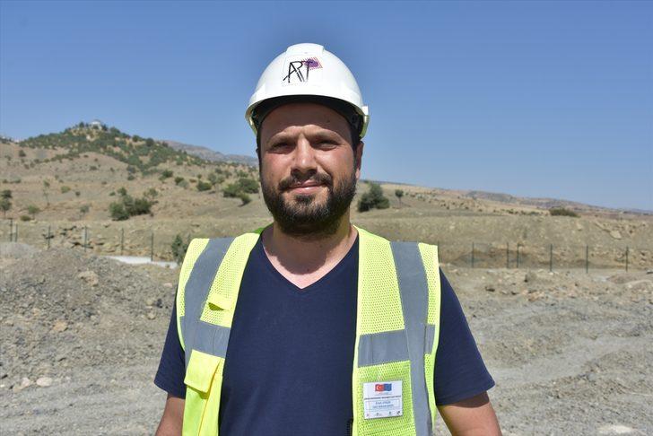 Şırnak'ta inşaat alanına yuva yapan "büyük kız kuşu" için çalışma kısmen durduruldu G4