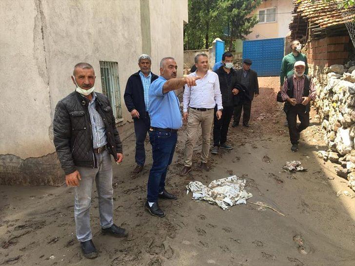 Çorum'da şiddetli yağış su baskını ve ekili arazilerde zarara neden oldu G1