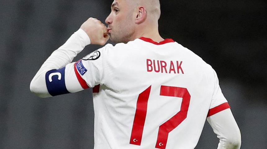 Başarısıyla Fransız taraftarlara Türk bayrağı sallatan Burak Yılmaz'ın inişli çıkışlı muhteşem kariyer öyküsü