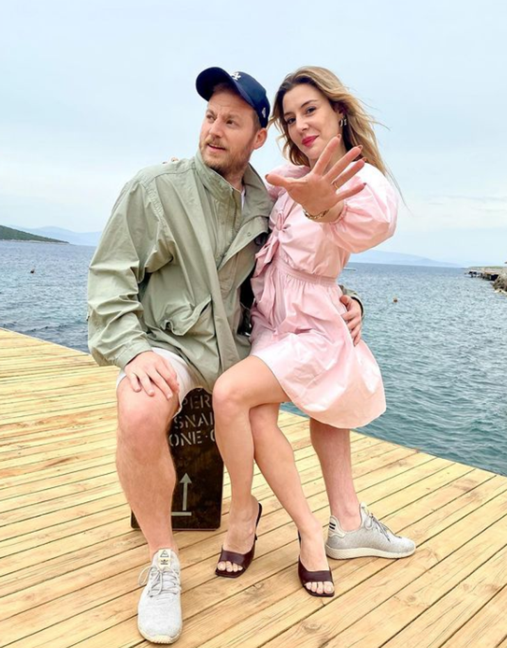 Ege Kökenli'den sevgilisine pozlar: "Leopar seviyorum deyince..." G1