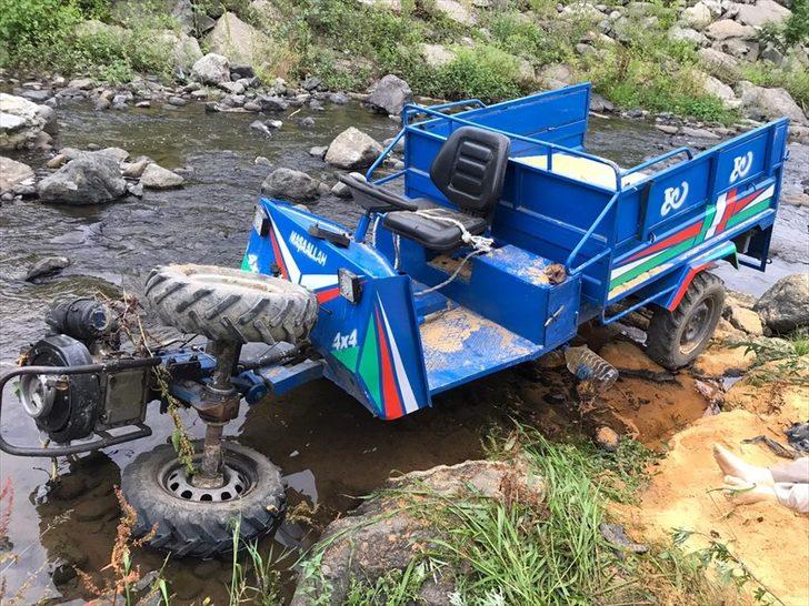 Samsun'da tarım aracı dereye devrildi: 1 ölü, 1 yaralı G1