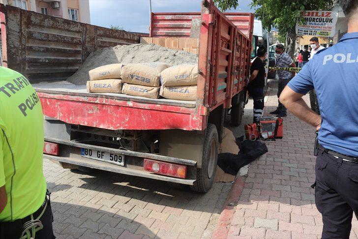 Osmaniye'de geri manevra yapan kamyonetin altında kalan kadın hayatını kaybetti G1