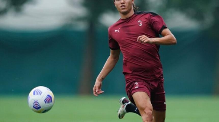 Diego Laxalt, Moskova'ya transfer oldu