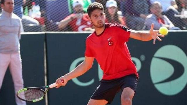 Altuğ Çelikbilek Wimbledon'da ikinci tura yükseldi