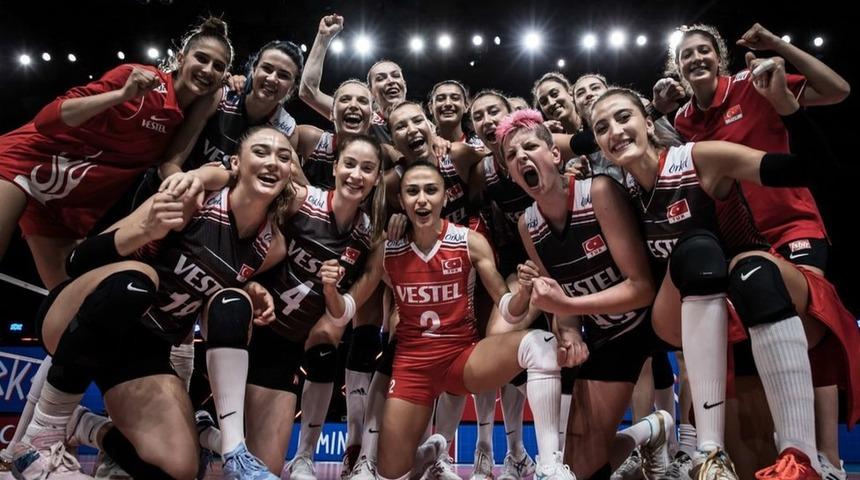Voleybol: T&uuml;rkiye kadın ve erkek milli takımları istikrarlı başarıyı nasıl yakaladı?