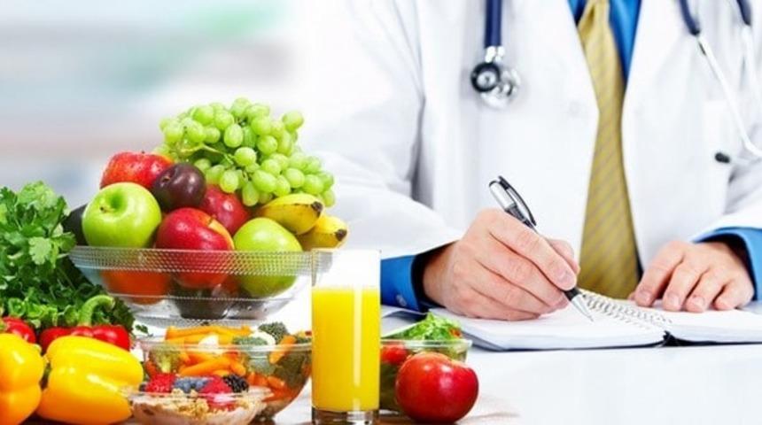 T&uuml;rk halkı dengeli ve yeterli beslenemiyor