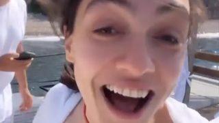 Merve Dizdar boşandığı eşi Gürhan Altundaşar’ı çabuk unuttu! Paylaşımında gülücükler saçtı...