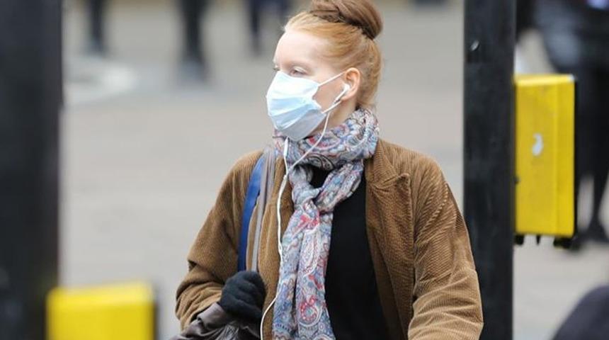 İngiltere'de Kovid-19 vakaları artıyor! 6 Şubat'tan bu yana en y&uuml;ksek vaka sayısı