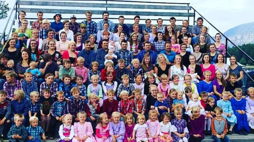 150 kardeşi olan Murray Blackmore isimli sosyal medya kullanıcısının paylaşımları büyük ilgi gördü