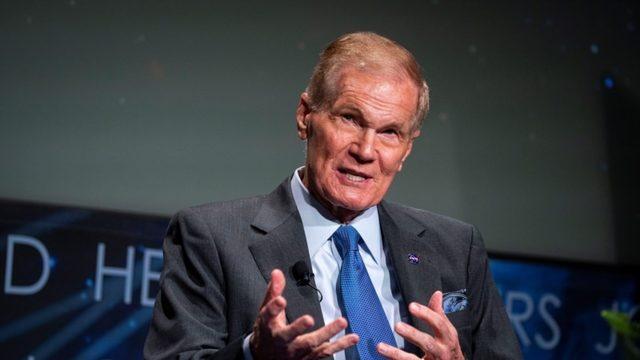 NASA 12 Yıl Boyunca Ay'a İnsan Göndermeyi Planlıyor