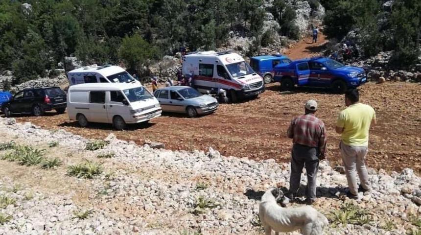 Mersin'de korkunç olay! Genç çiftin cansız bedenleri çadırda bulundu