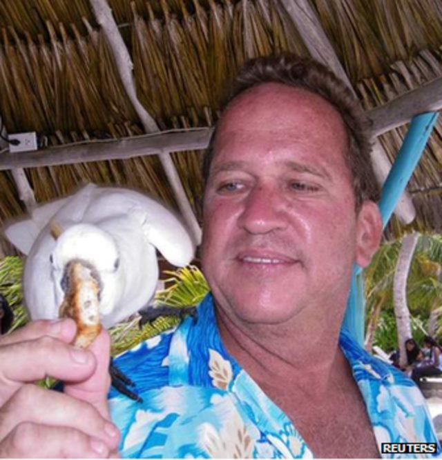 Gregory Faull Belize'deki evinde ölü bulunmuştu.