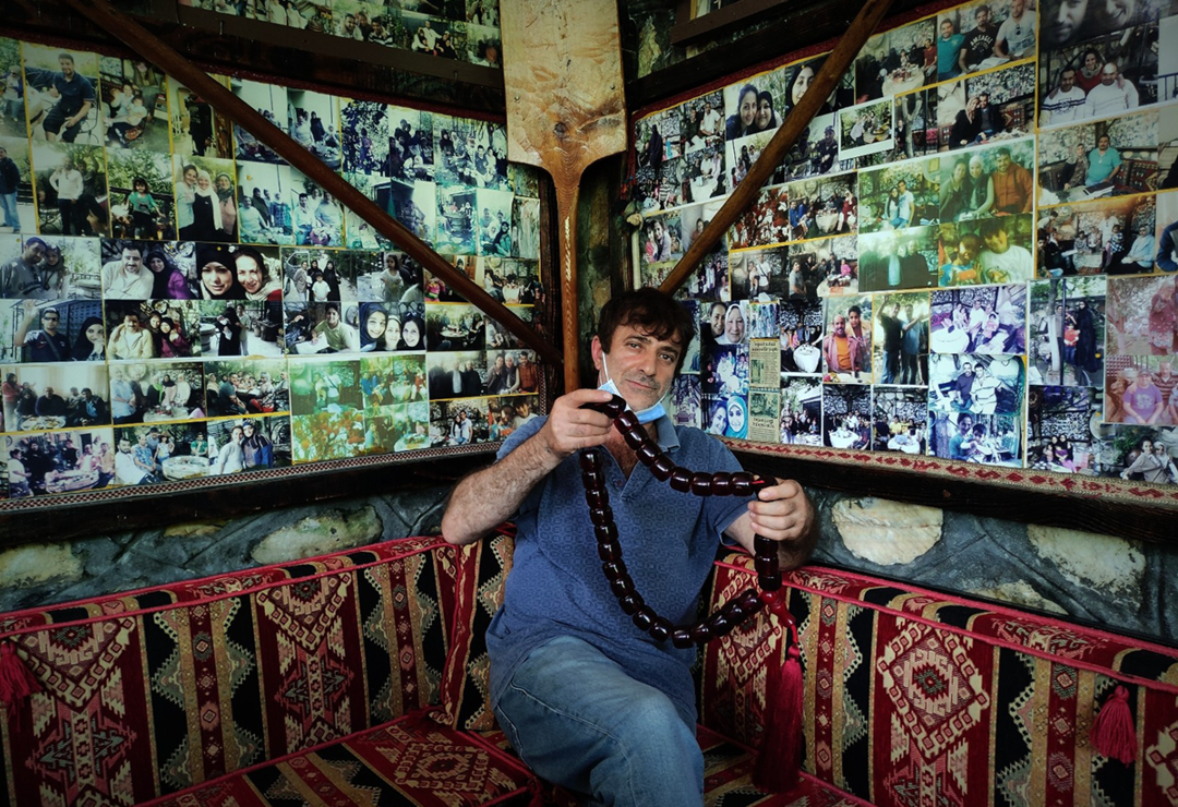 Evlerini m&uuml;zeye &ccedil;evirdiler! Her yıl binlerce turisti evlerinde &uuml;cretsiz ağırlıyorlar