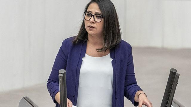 Son Dakika: CHP İstanbul Milletvekili Saliha Sera Kadıgil Sütlü partisinden istifa etti