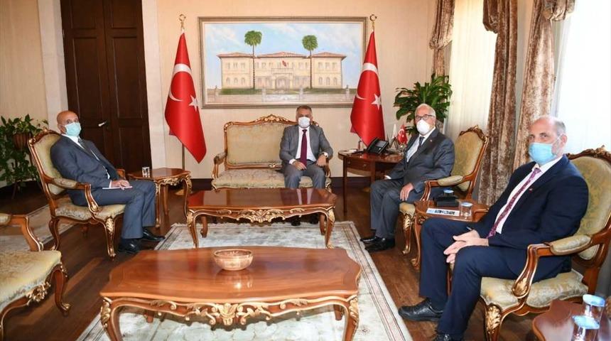 Almanya'nın İzmir Başkonsolosu Detlev Wolter'den Türkiye'deki Kovid-19 tedbirlerine övgü: