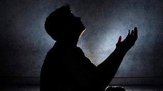 Sınavda hafızayı kuvvetlendiren dualar! İşte YKS, LGS, KPSS, DGS ALES için sınavda okunacak dualar ve en etkili sınav duası...
