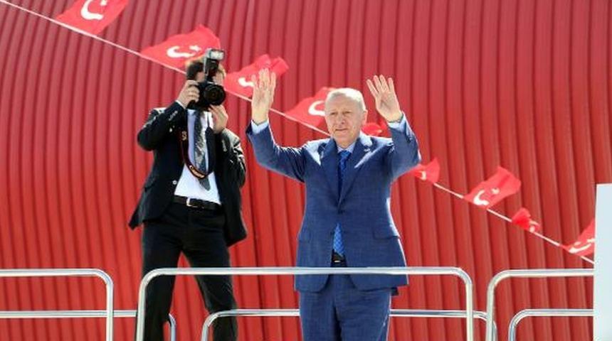 İngiltere'de Covid-19 aşısı i&ccedil;in &uuml;cret alınıyor mu? Aşılamada hangi aşamaya gelindi?