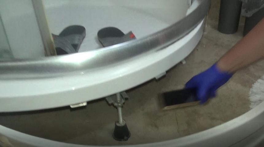 ByLock yüklü telefonlar, duşakabinden çıktı