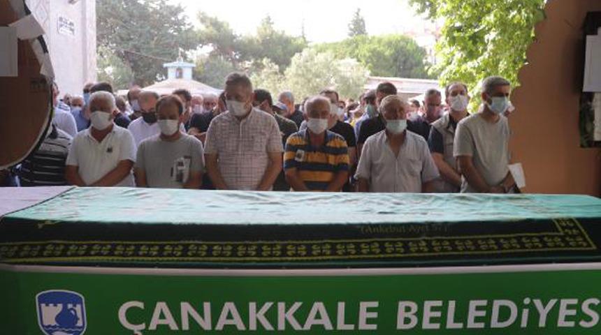 THY'yi yasa boğan ölüm! Balkondan düşen pilot son yolculuğuna uğurlandı