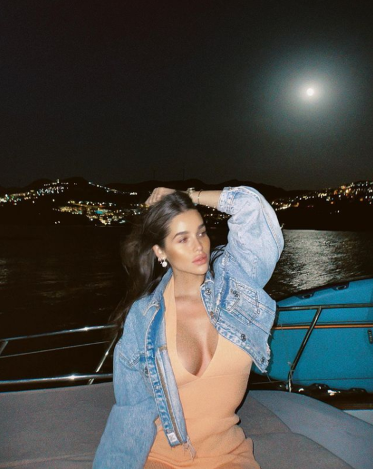 Mısırlı milyarder sevgilisinden ayrılan Ezgi Fındık’tan olay yaratan poz G5