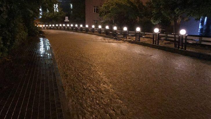 Zonguldak'ta sağanak ve şiddetli rüzgar etkili oldu G5