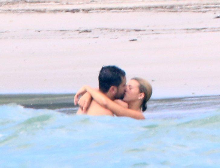 Sofia Richie ve seks bağımlısı sevgilisi Scott Disick tatilde G1