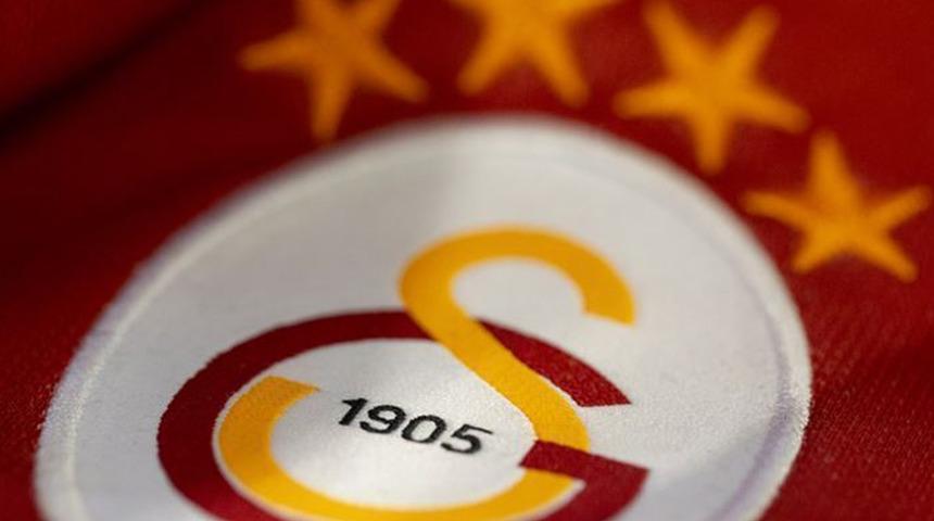 Galatasaray Kulübü, Jupp Derwall'i andı
