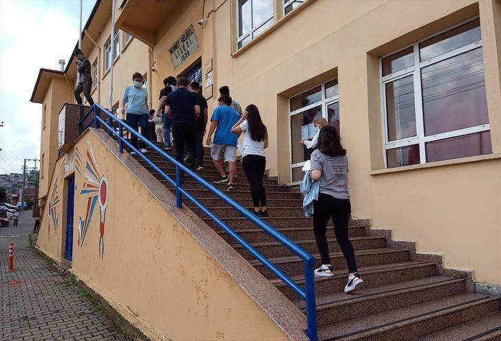 Karabük, Düzce, Zonguldak, Bolu ve Bartın'da üniversite adaylarının YKS heyecanı G2