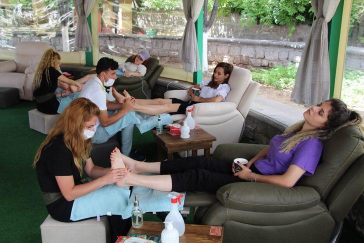 Türkiye'de bir ilk! Kapadokya'da açıldı, turistlerden yoğun ilgi G1