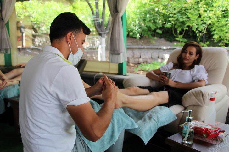 Türkiye'de bir ilk! Kapadokya'da açıldı, turistlerden yoğun ilgi G3