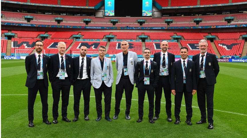 EURO 2020: İtalya milli takımı ırk&ccedil;ılığa karşı diz &ccedil;&ouml;kme eylemine katılmama kararı aldı