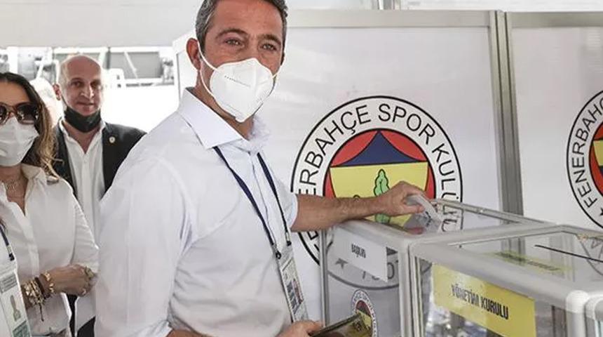 Fenerbahçe'de Ali Koç yeniden başkan seçildi