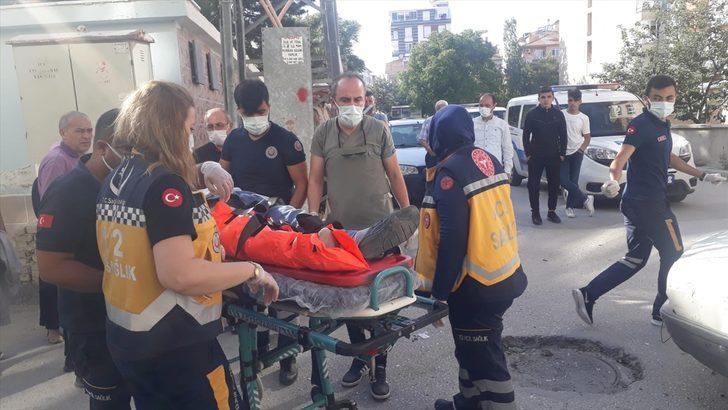 Afyonkarahisar'da otomobil ile motosiklet çarpıştı: 4 yaralı G4