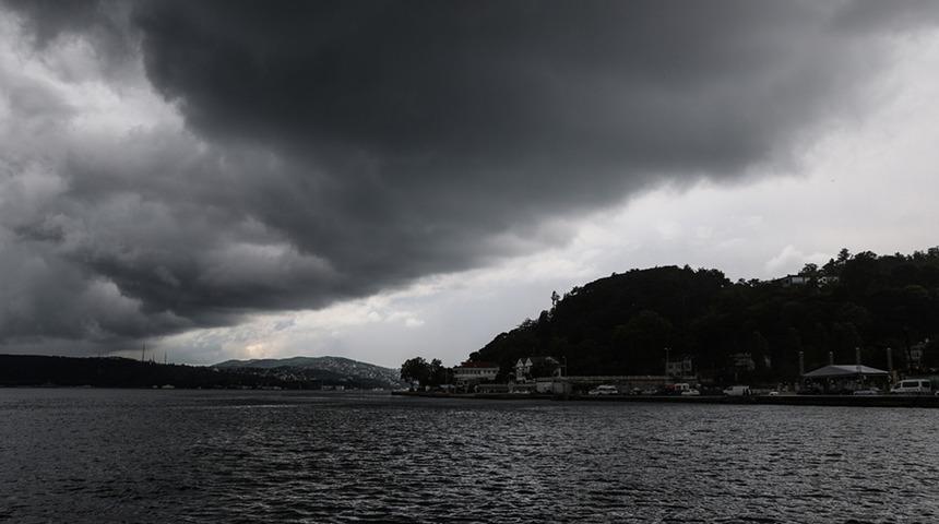 Meteoroloji'den kuvvetli yağış uyarısı! İstanbullular dikkat (27 Haziran 2021 yurtta hava durumu)