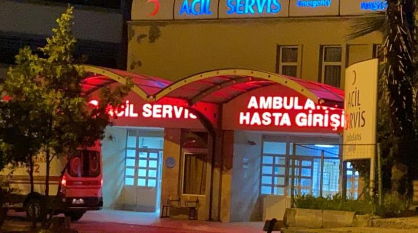 D&uuml;ğ&uuml;nde tavuklu pilav yiyen 8 kişi hastanelik oldu