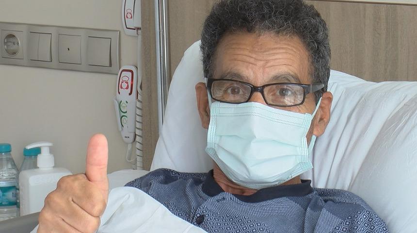 Hiçbir ülkenin kabul etmediği kolon kanseri ameliyatını Türk doktorlar gerçekleştirdi! 