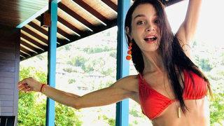 Cemre Kemer'den mayolu hamilelik pozu