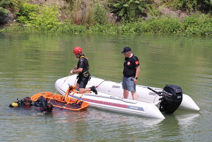 Düzce İtfaiyesinden Melen Çayı'nda gerçeğini aratmayacak tatbikat G4