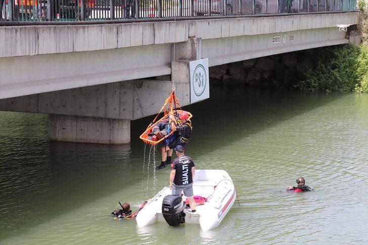 Düzce İtfaiyesinden Melen Çayı'nda gerçeğini aratmayacak tatbikat G5
