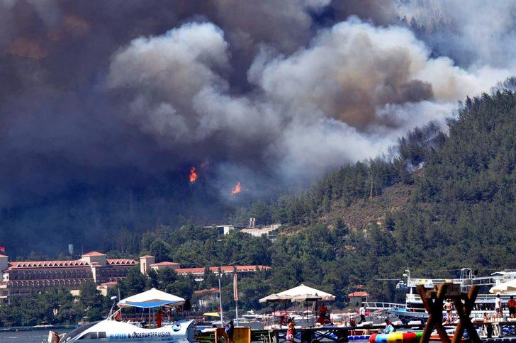 Marmaris'te orman yangını! Bir personel şehit oldu