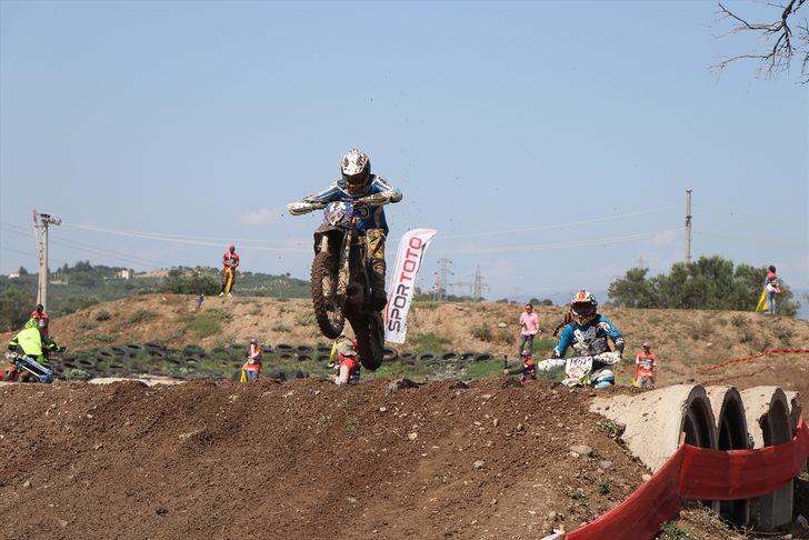 Türkiye Süper Enduro Şampiyonası 2. ayak yarışı, İzmir'in Bergama ilçesinde yapıldı G2
