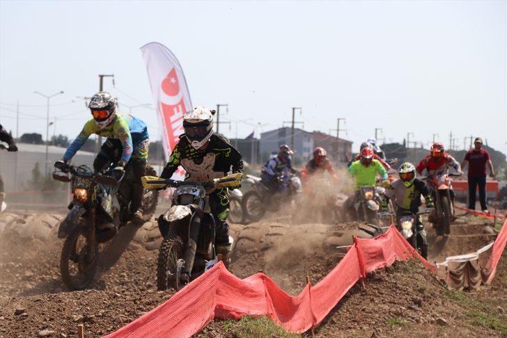 Türkiye Süper Enduro Şampiyonası 2. ayak yarışı, İzmir'in Bergama ilçesinde yapıldı G3